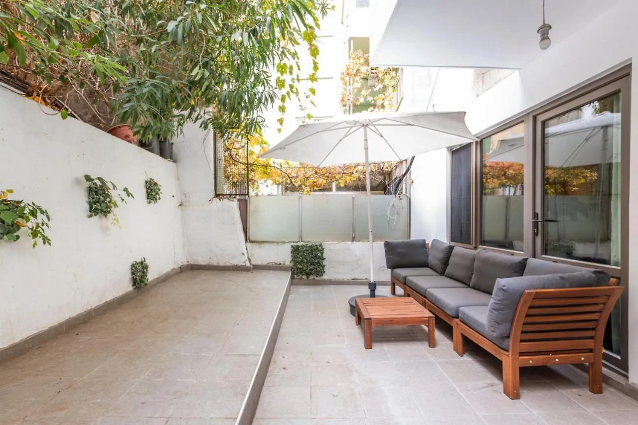 Chic, Cozy Apartment With Garden In Besiktas Istanbul Turkey